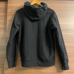 シュプリーム　モーションロゴパーカー　黒　Sの画像