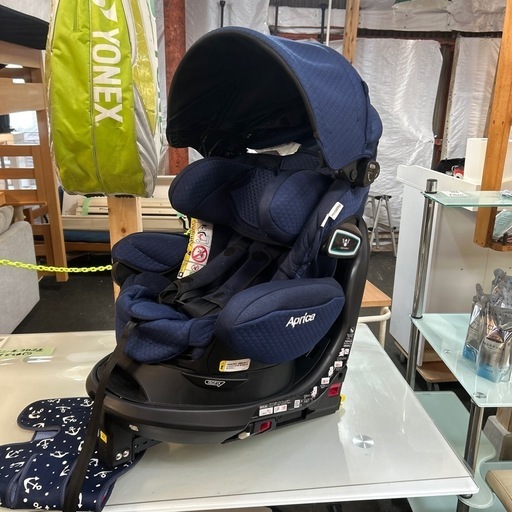 Aprica チャイルドシート
