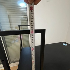 ゲーミングデスクの画像