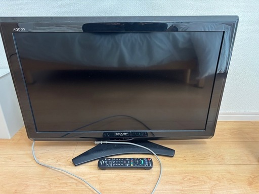 シャープ　32型　AQUOS