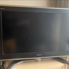 SHARP テレビ AQUOS 32インチ (友人) 有佐のテレビ《液晶テレビ》の中古あげます・譲ります｜ジモティーで不用品の処分