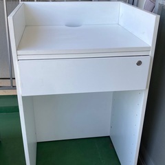 オフィス用電話台（取りに来ていただける方に差し上げます）