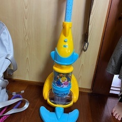 ベイビーシャークおもちゃ掃除機