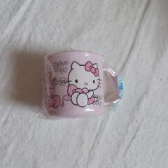 キティちゃんコップ