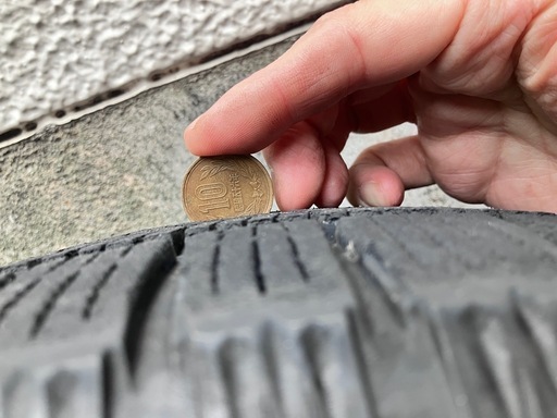 ブリヂストン スノータイヤ 値下げしました
