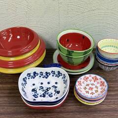 【お売りします】seria CENTURY セリア センチュリー 食器 お猪口 小皿 取り分け皿 小鉢 などの画像