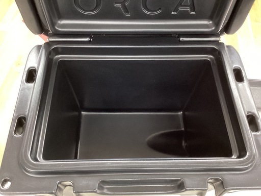 【取りに来られる方限定！！】クーラーボックス　ORCA　20QT　ブラック