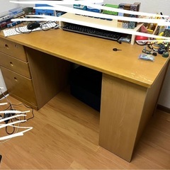 ☆ジモティ割あり☆ 学習机木製ダークブラウン H117×W100×D77 クリーニング済み KJ8268 (リユースのサカイ) 春日部のテーブル《学習机 》の中古あげます・譲ります｜ジモティーで不用品の処分