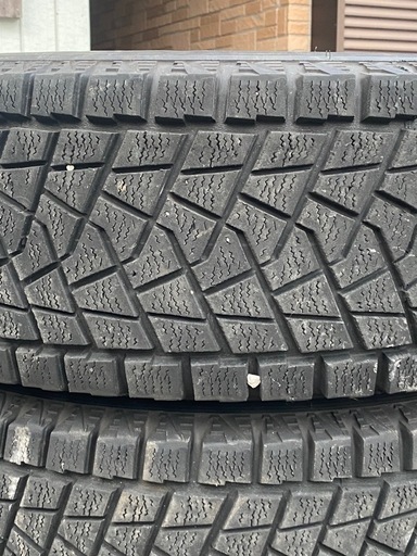 ブリヂストン　スタッドレス 285/75R16 4本