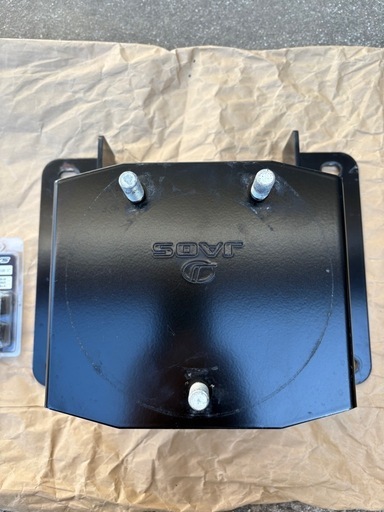 ジムニー JB64用 JAOS スペアタイヤブラケット中古とレイズロック