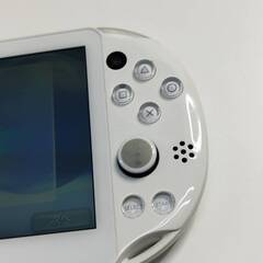 PlayStation VITA/PSVITA/PCH-2000ZA12/White/おまけソフト付き！の画像