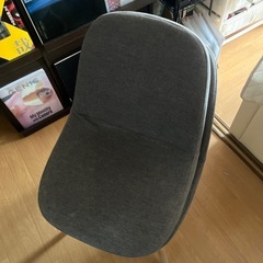 ニトリ イームズチェア シェルチェア 2脚セット 布製 ダイニングチェア 人間工学 チェア 北欧スタイル イームズチェア クッション付き ダイニングチェア 組立簡単 おしゃれ リビング 寝室 ダイニング オフィス の画像