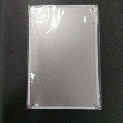 🔶新品未使用、クイーンブリキ看板30cm×20cmの画像