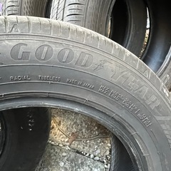 グッドイヤー EG02 175/70R14 2023年製 夏タイヤ サマータイヤ 4本 約6mm(8分山程度)の画像