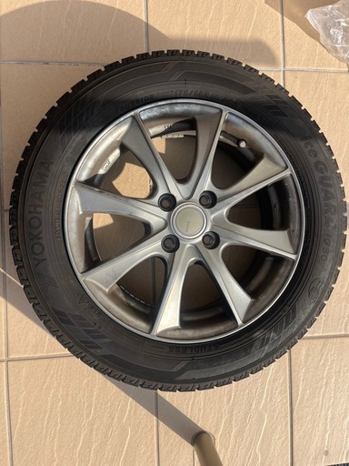 YOKOHAMAiceGUARD スタッドレスタイヤ175/65 R15