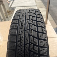 YOKOHAMAiceGUARD スタッドレスタイヤ175/65 R15  の画像
