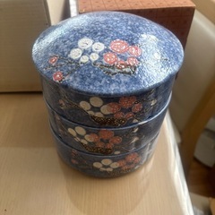 お取引中　陶器の重箱