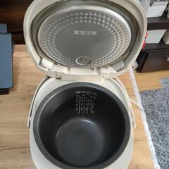 TOSHIBA　炊飯器　一升炊きの画像