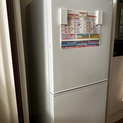 冷蔵庫の画像