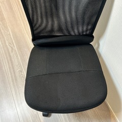 チェア　ブラックの画像