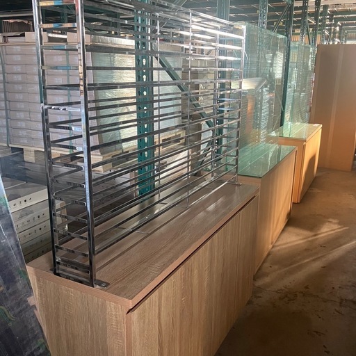 店舗用棚　中古
