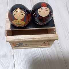 小さな雛人形の画像