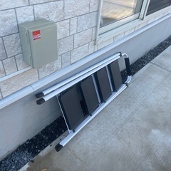 脚立 4段 折りたたみの画像