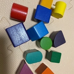 木製形合わせおもちゃの画像
