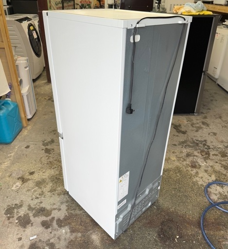 札幌市内配送可 【6ヵ月保証付き】 美品 20年製 東芝 TOSHIBA 153L 2ドア冷蔵庫 GR-S15BS(W) 右開き