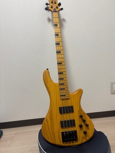 schecterエレキベース