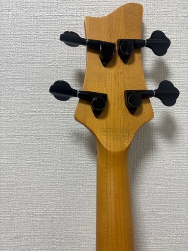 schecterエレキベース