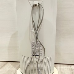 電気赤外線ヒーター　電気ストーブ　トヨトミEH-10２(W・ホワイト)の画像