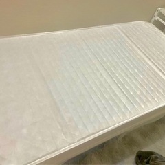 シャビーシック ベッド(家具)の中古が安い！激安で譲ります・無料であげます｜ジモティー