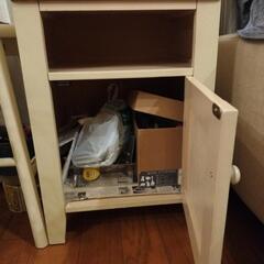 収納家具の画像