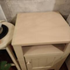 収納家具の画像