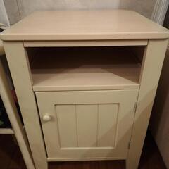 収納家具の画像