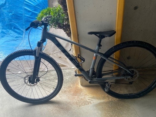 TREK  マウンテンバイク
