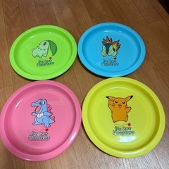 ポケモン皿4枚セット
