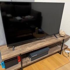 テレビ　40V型