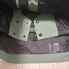 686 【新品未使用】オリーブグリーン スノーボードウェア 上下セットの画像