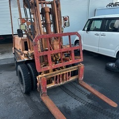 コマツ 2t フォークリフト ヒンジ付き 実働 ガソリン 交渉受...