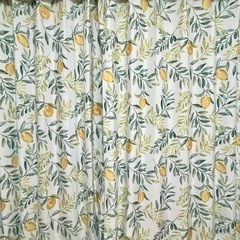【美品】ニトリ 遮光・遮熱カーテン(幅100 x 丈200cm)