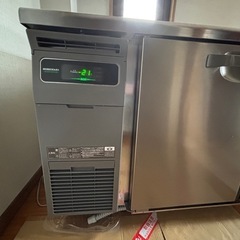 ホシザキ 業務用 台下冷凍庫 FT-180SDG-1 美品の画像