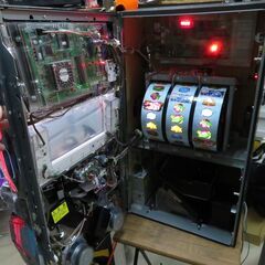 パチスロ実機 1000ちゃん コイン不要機付き スロット機 クレカ決済可能 |江別市のリサイクルショップドロップの画像