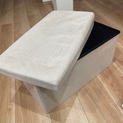 スツールの画像