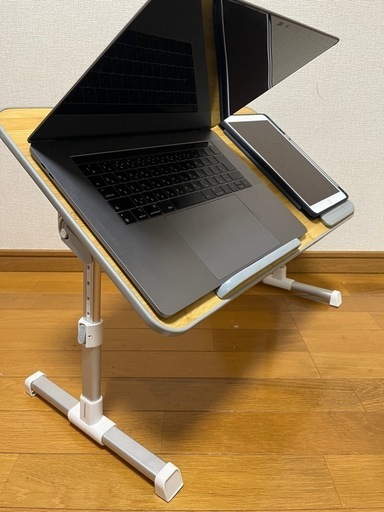 座椅子と角度高さ自由自在PCテーブルセット