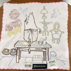 【新品未使用】ムーミンママ　刺繍ハンカチタオルの画像