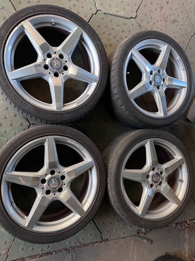 ベンツ　CLS350 19インチ  ホイール　4本