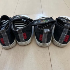 4足セット　双子　スニーカー　靴　13、14㎝の画像