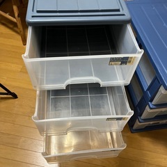 衣類ケース　引き出し　４個セットの画像